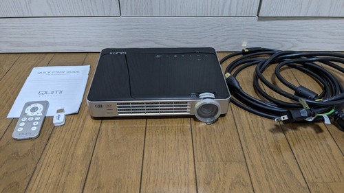 Qumi plus led projector - qumi,