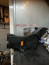 MERCEDES E250 W212 2014 HARMAN KARDON SPEAKER BASS BOX SUBWOOFER A2128202202