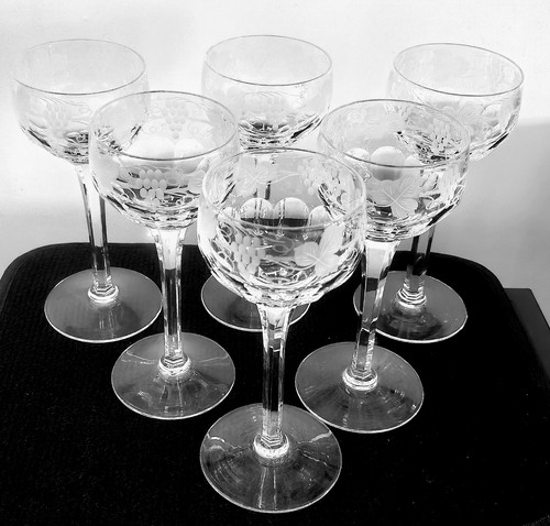 Stuart crystal grape vine - crystal,