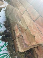 Reclaimed bricks / brick