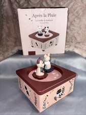 MAISONS DU MONDE Music Box for