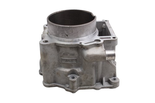 Cylinder liner piston housing - cylinder,