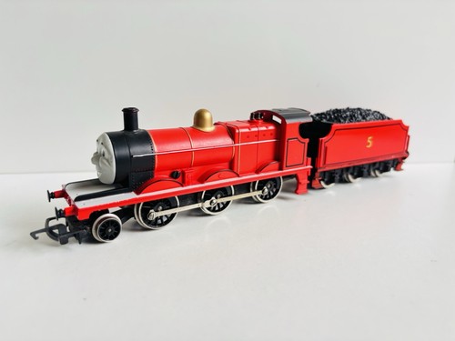 Hornby thomas and friends - thomas,