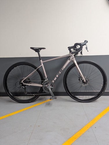 Cube axial 2024 - axial, womens