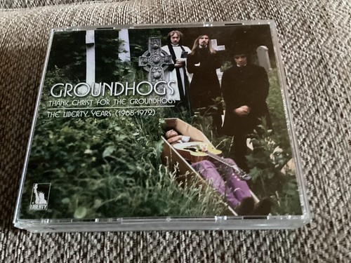 Groundhogs thank christ for - -,