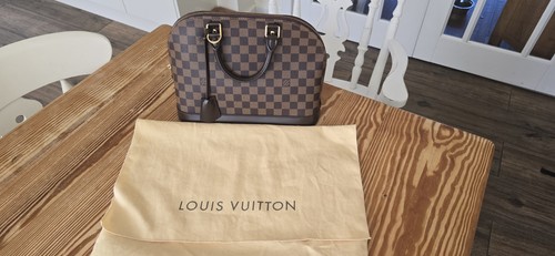Authentic louis vuitton - louis,