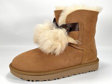 UGG Gita Pom Pom Women's Brown