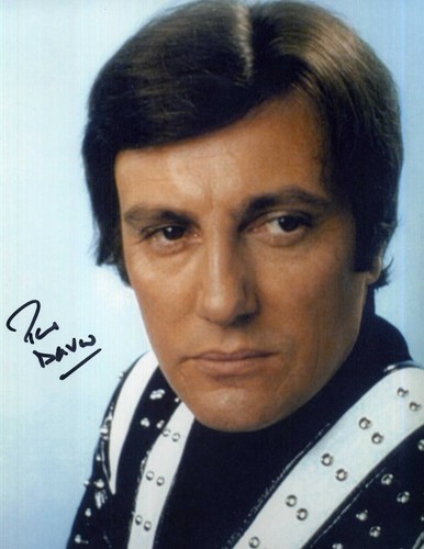 Paul darrow signed photograph - darrow,