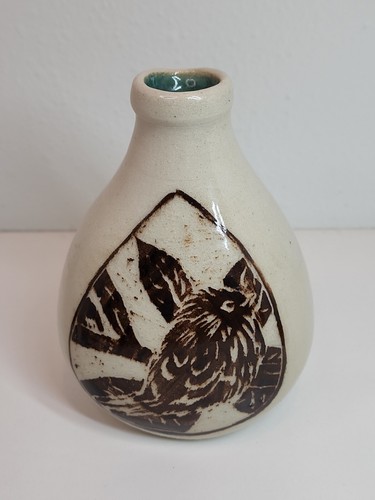Pottery bud vase bird - bud,