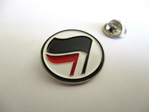 Anti fascist metal - metal, badge