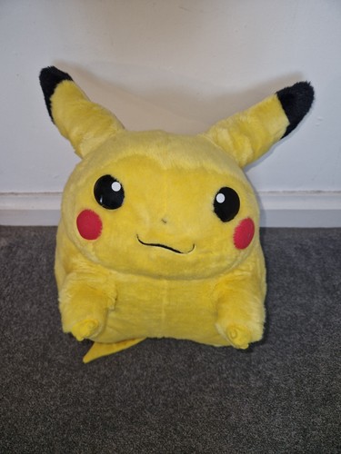 Pikachu pokemon jumbo plush - pikachu,
