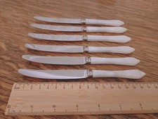 Vintage Box Set 6 Faux Pearl Handle TEA / BUTTER CUTLERY - Pinder Bros Sheffield