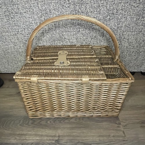 Red hamper wicker - hamper, deluxe