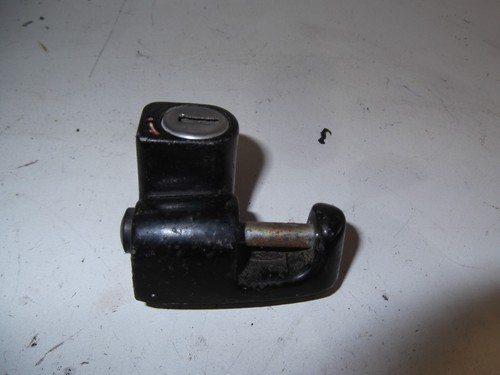 Honda c50 c70 - honda, lock