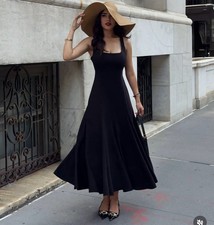 Zara Midi Black Flare Hem