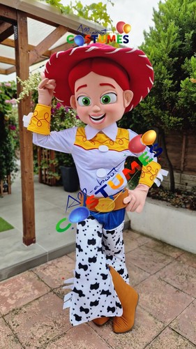 Jessie lookalike costume - jessie,