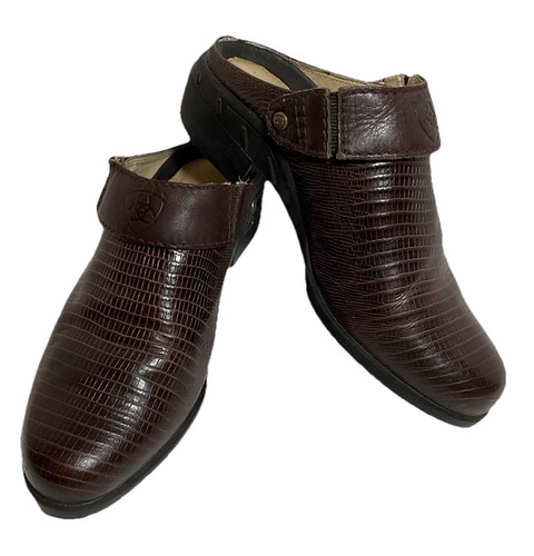 Ariat embossed leather - embossed,