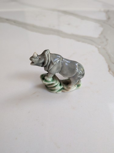 Wade rhinoceros whimsie - ,