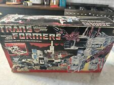 vintage 1980's transformers autobot battle station - Metroplex from Zodiac Toys