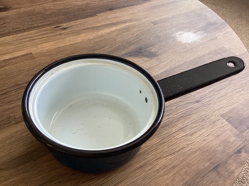 Vintage enamel navy - navy, milk