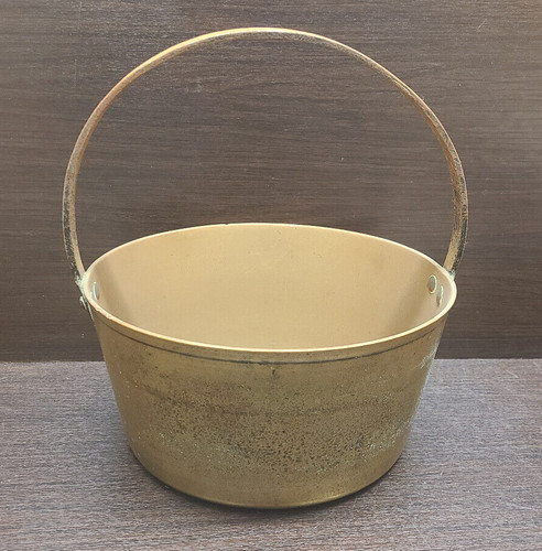 Brass jam pan with - with, handle