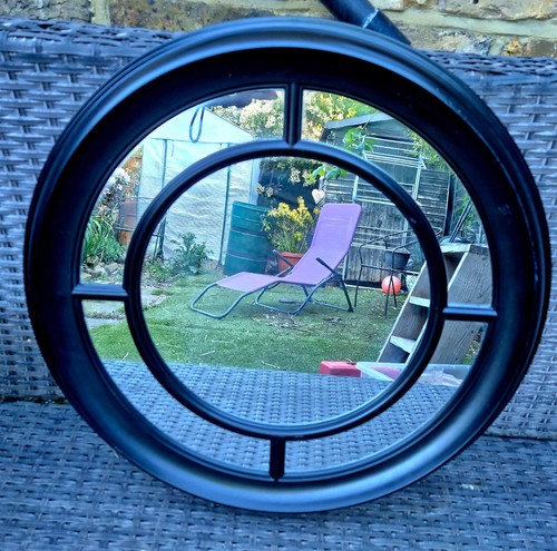 Large black plastic rimmed - large,