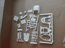 AIRFIX SPITFIRE MK1a Vintage (White)1/24 Scale COCKPIT PARTS AND WING VENT