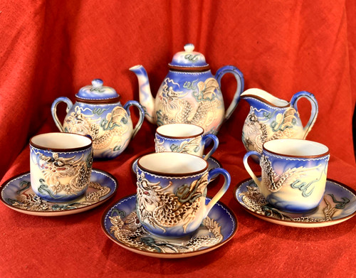 Stunning vintage dragon design - stunning,