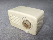 VINTAGE VALVE RADIO CHAMPION WORKING