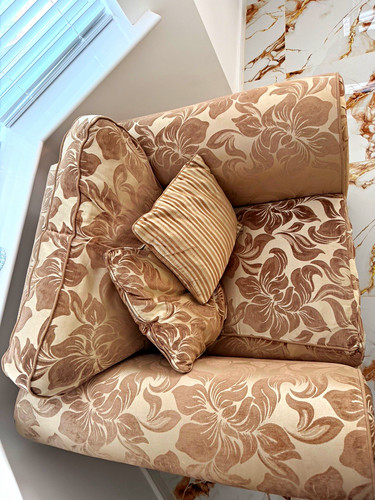 Beige brown floral blended - floral,