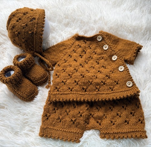 Brand new hand - brand-new, knitted