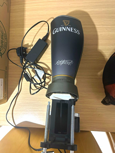Guinness surger stout beer - surger,