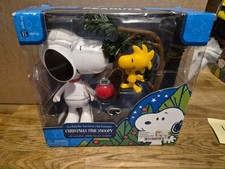 Peanuts Snoopy Christmas 7"