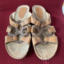 Ladies Brown Leather Wedged Sandals Size 8 By Hush Puppies - Wave Relief Soles