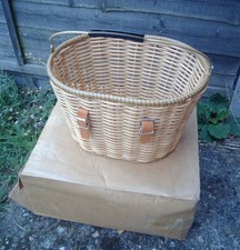 WICKER STYLE SHOPPING BIKE