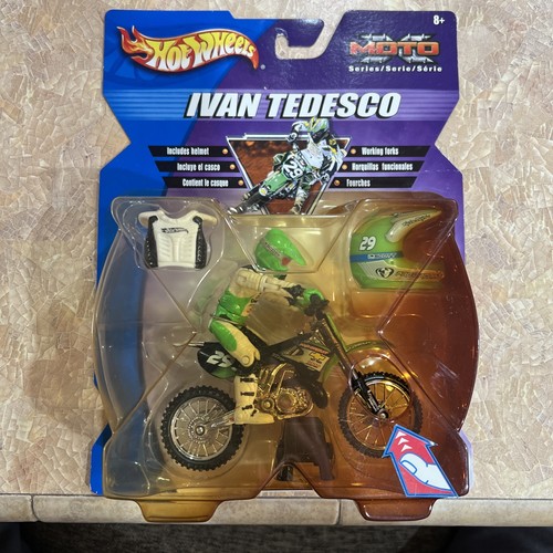 New 2003 hot wheels moto - hot,
