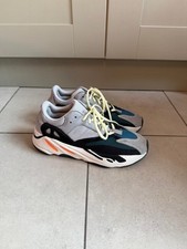 Adidas Yeezy boost 700 Wave