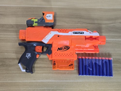 Nerf gun elite stryfe - nerf,