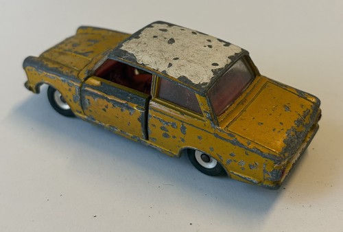 Vintage 1960s dinky toys - dinky, no