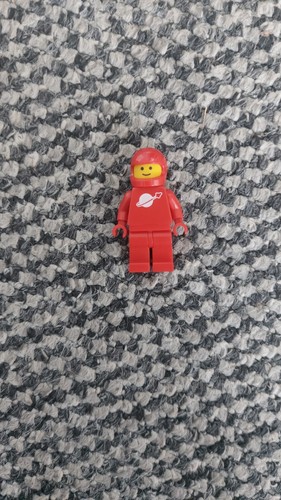 Lego classic red spaceman - lego,