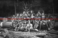 F007702 Land Girls of Timber