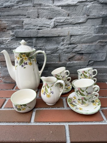 Royal doulton april d6087 - doulton,