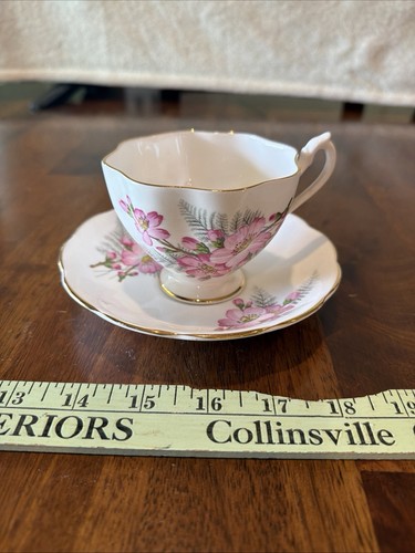 Vintage queen anne - vintage,
