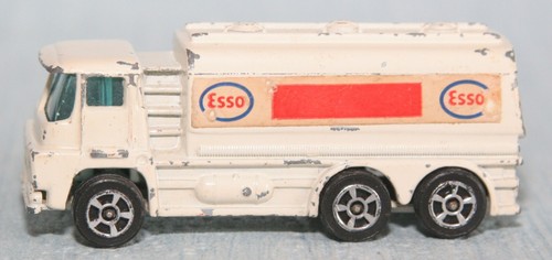 Corgi juniors esso - juniors, petrol