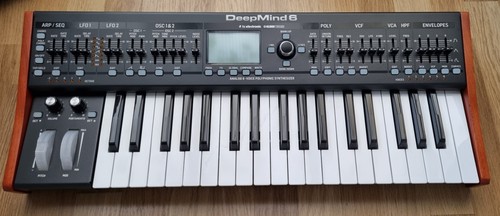 Used behringer deepmind - behringer,