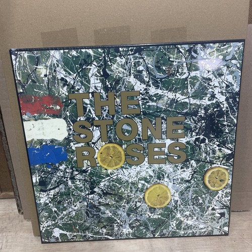 Stone roses self - stone,