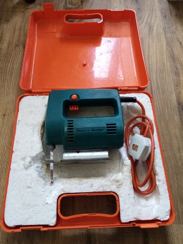 Black decker working - working, jigsaw
