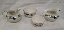 2x Royal Doulton, Burgundy