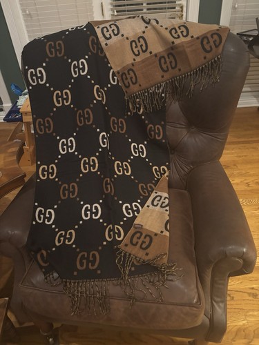 Gucci cashmere scarf shawl - gucci,