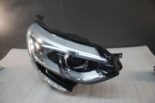 Renault megane 2017 front - iv,
